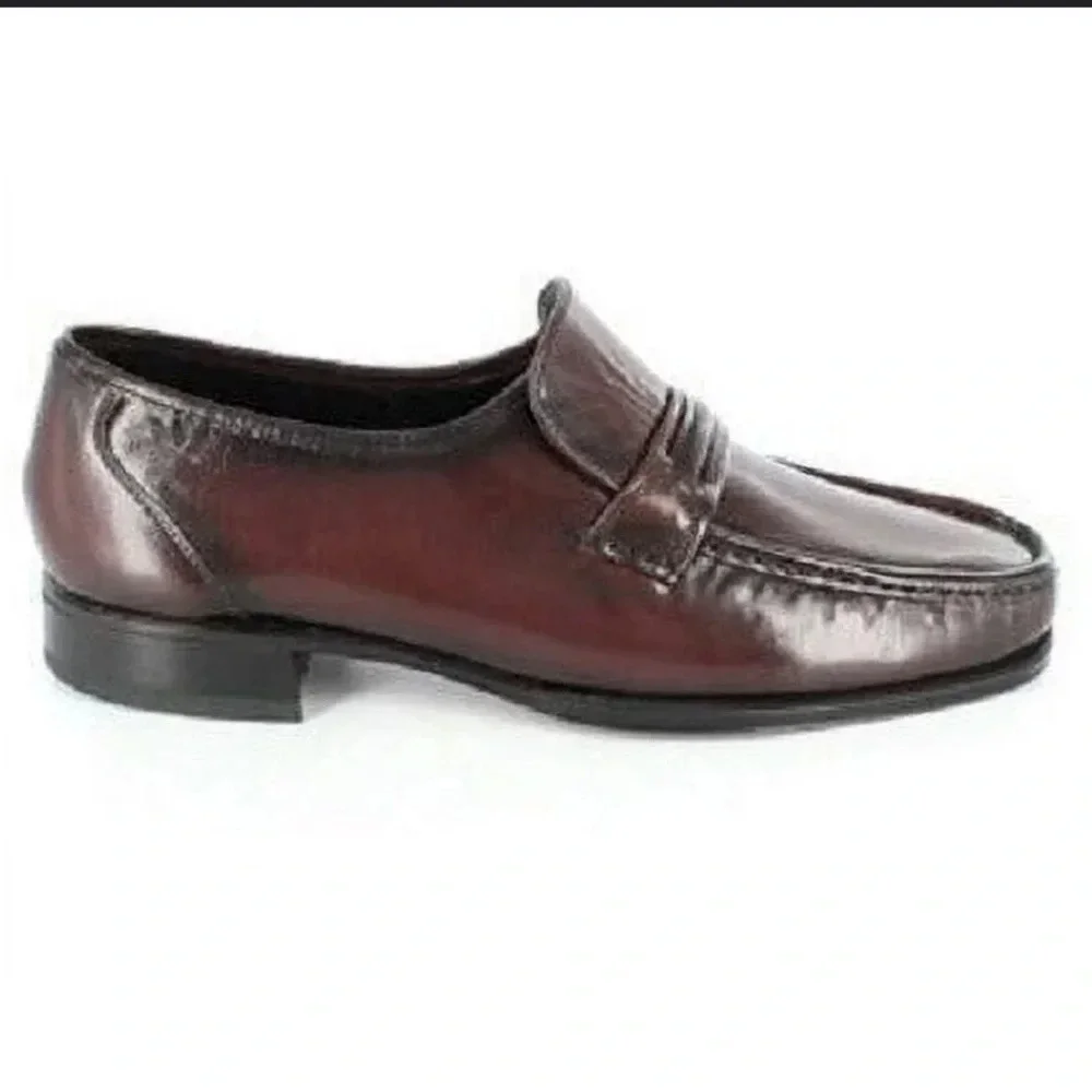 Men’s size 8 Florsheim como black cherry leather dressy slip on loafers​